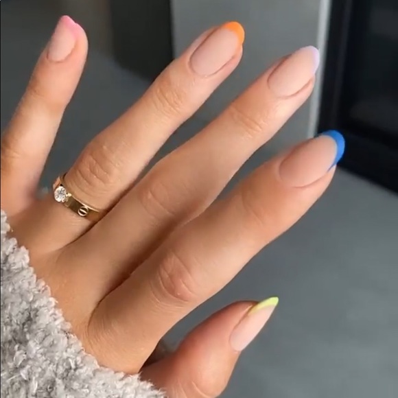 Meet your Posher, Tamara - Picture 1 of 1